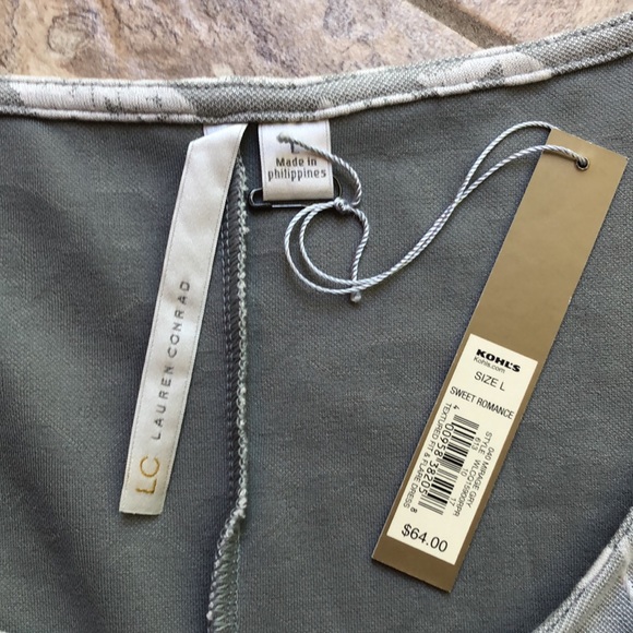 LC Lauren Conrad Floral Dress NWT - Picture 4 of 4